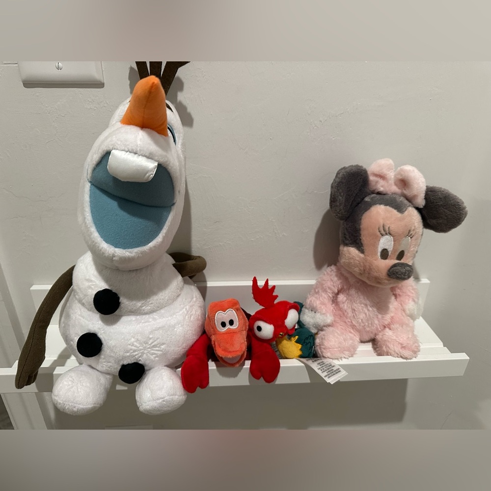 Disney Parks Plush Collection - Olaf, Minnie, Sebastian and Hei Hei Bundle
